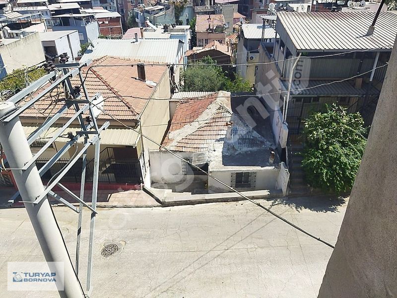 Çamdibi Meriç Mahallesinde İçinde Evi Olan Satılık Arsa