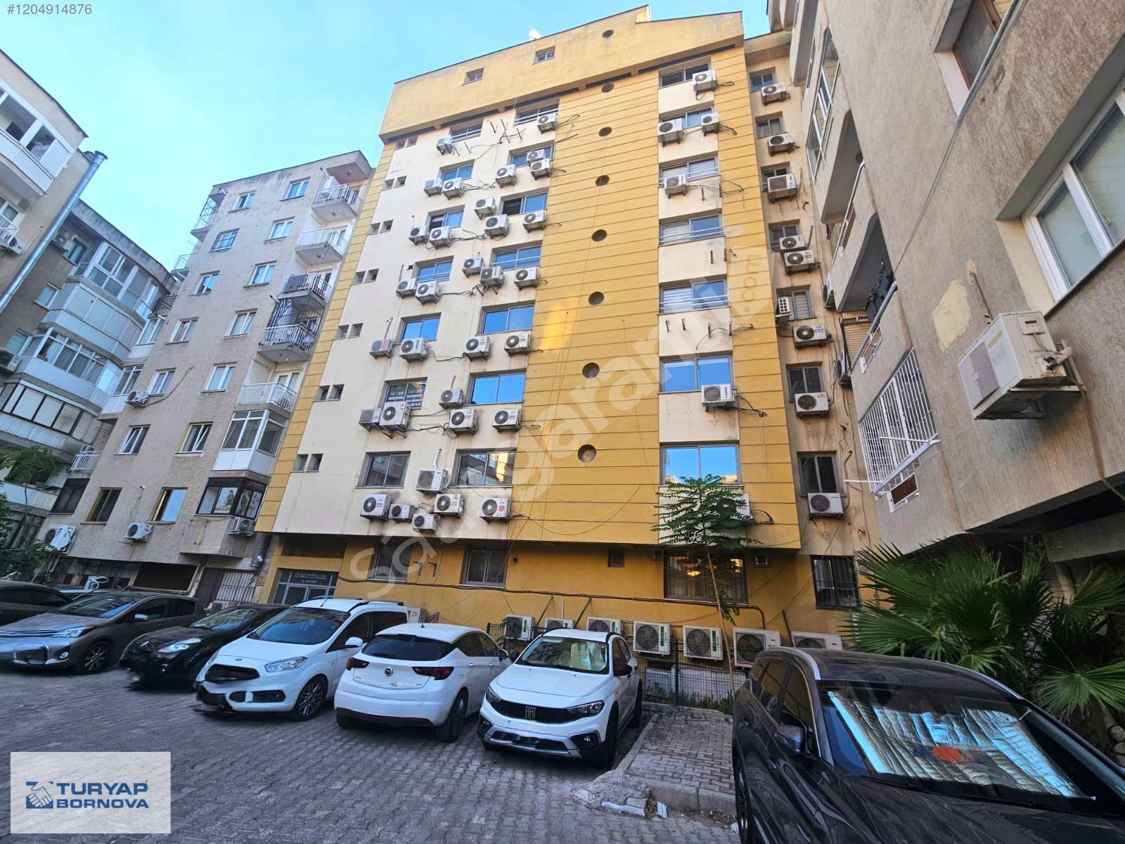 Bornova Hükümet Konağı Yanı 1+0 40 m2 Satılık Ofis
