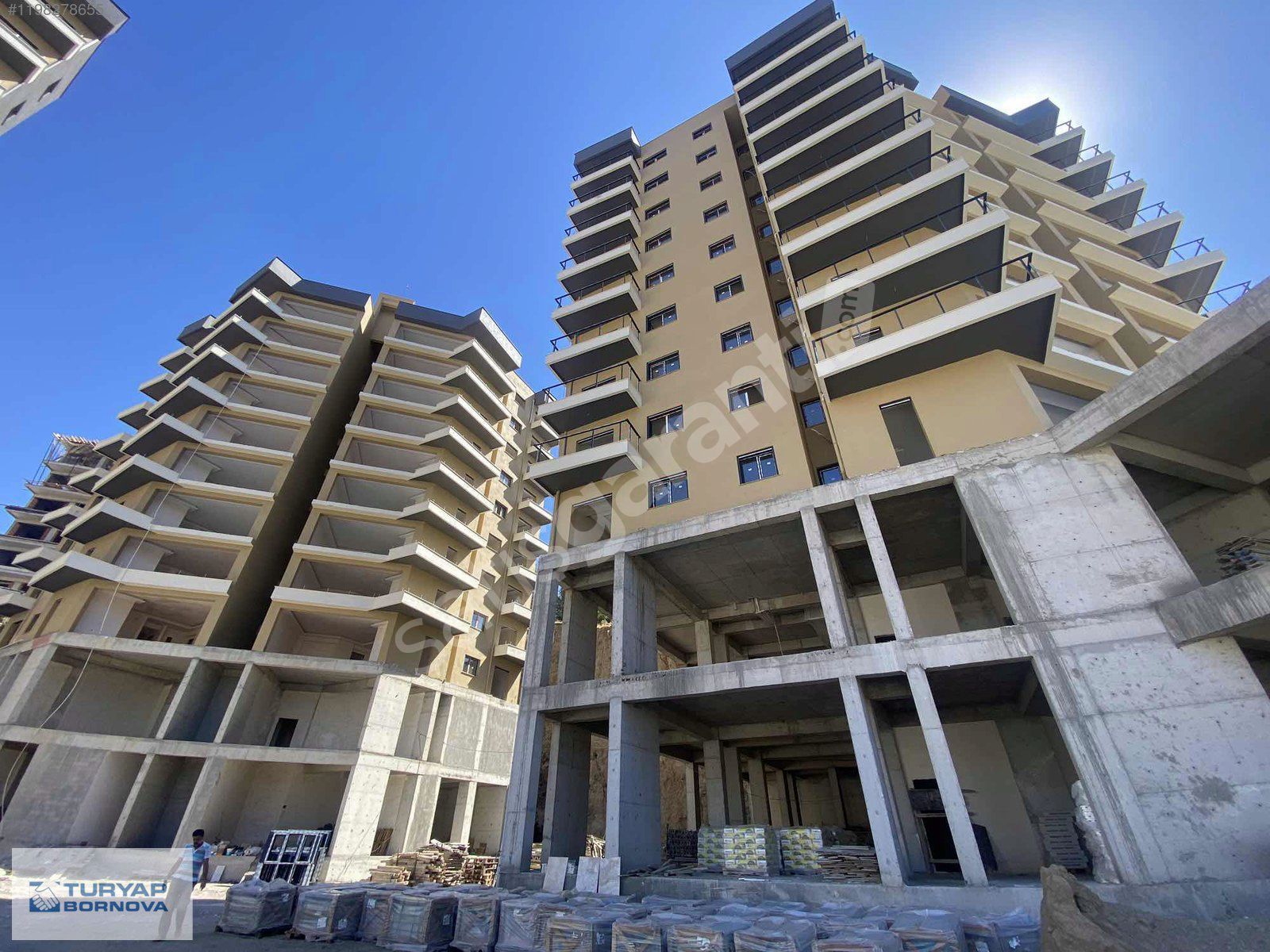 Çiğli Yakakent Le Mariz'de 3+1 Sıfır Satılık Daire