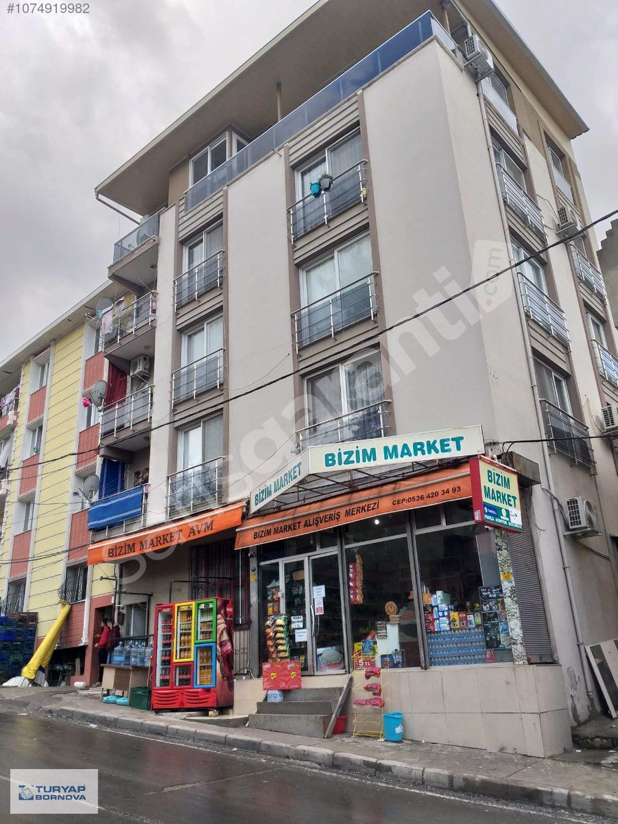 Turyap Bornova'dan Çamkule'de Cadde Üstü Fırsat Dükkan