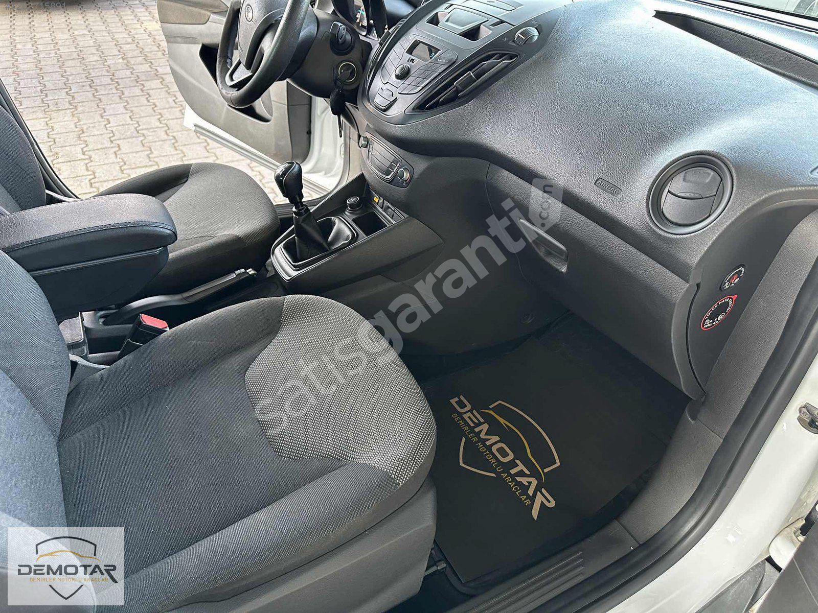 DEMOTAR'DAN 2019 FORD COURİER 1.5TDCİ TREND 6 VİTES