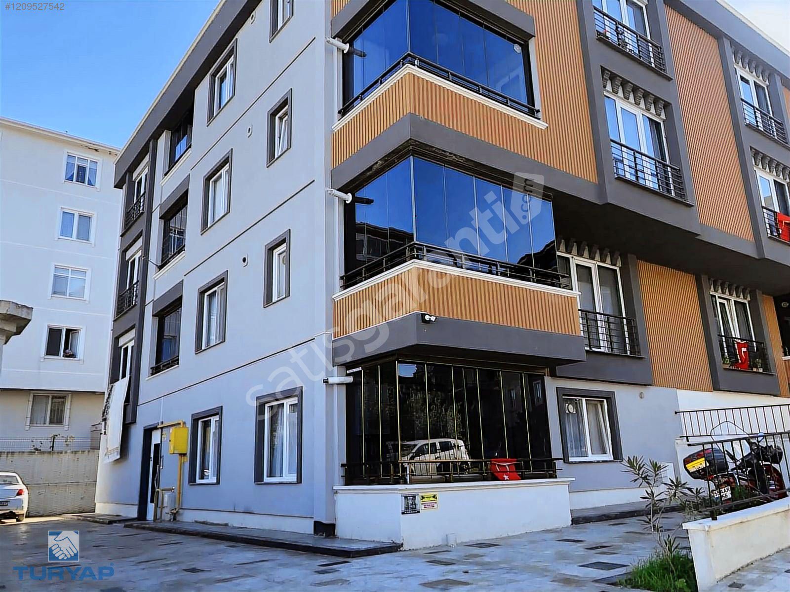 Hüseyin ÜLKER'den ACİL !.. ESENEVLERDE LÜKS 2+1 DAİRE
