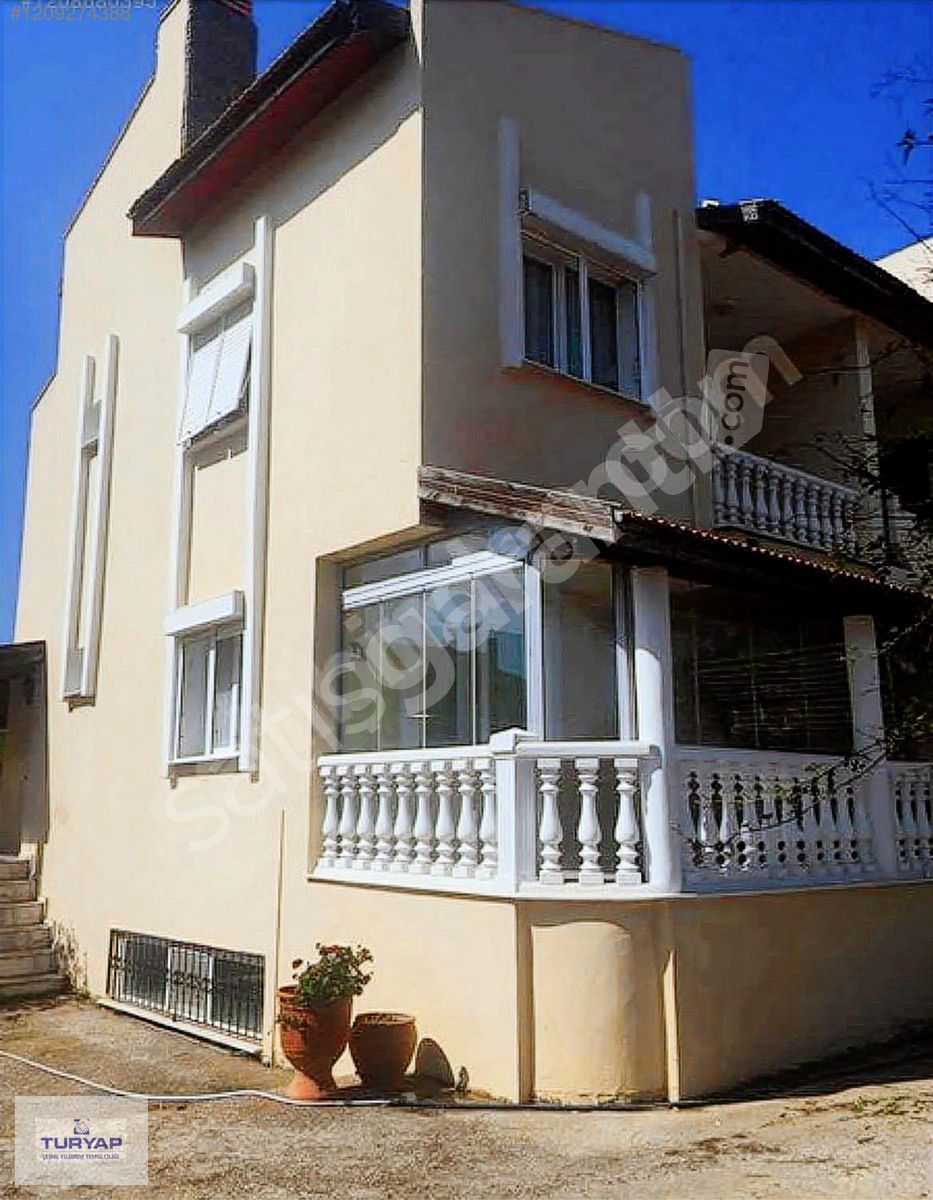 TURYAP ÇEŞME DALYAN'da SENELİK KİRALIK 3+1 EŞYALI VİLLA