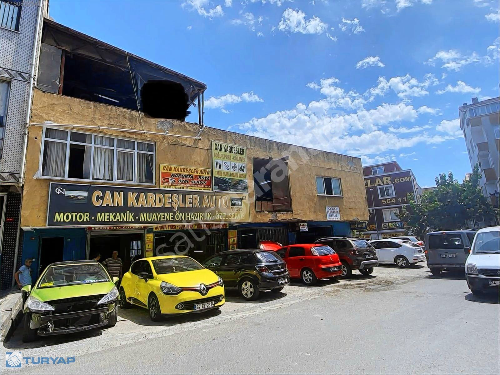 750m2 Arsa içinde 900m2 kapalı 350m2 bahçeli satılık GOP