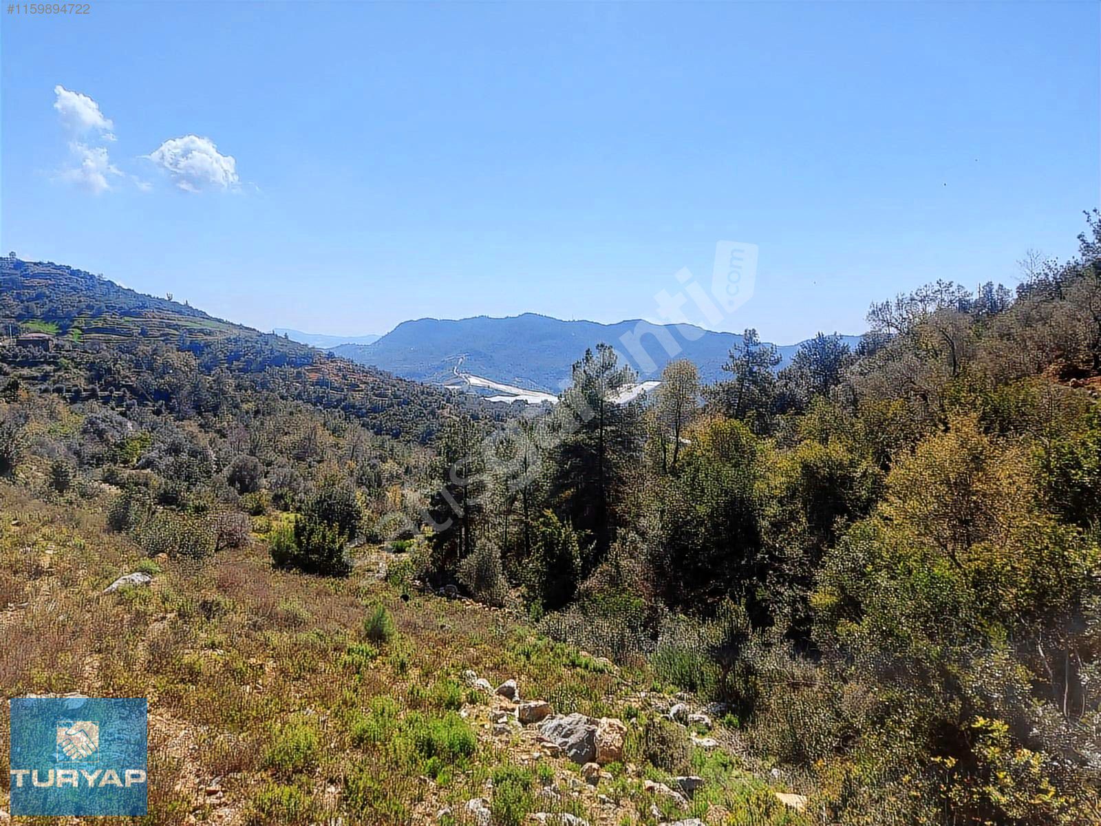 Alanya Hocalar da 14.600 m2 fırsat tarla