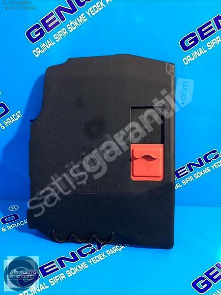 MERCEDES W118 CLA AKÜ KAPAĞI SÖKME ORJİNAL OEM A2475400025