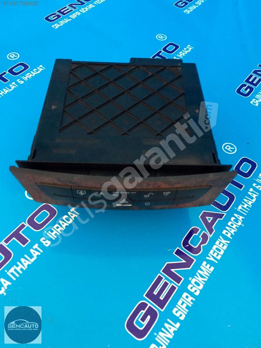 MERCEDES W219 CLS CD CHANGER SÖKME ORJ OEM A2116800552