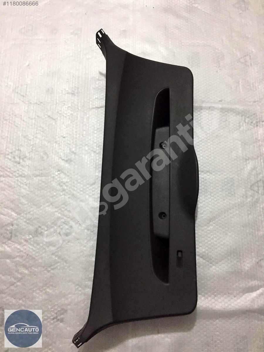 BMW E87 BAGAJ KAPAĞI İÇ KAPLAMASI SÖKME ORJİNAL OEM 7169975