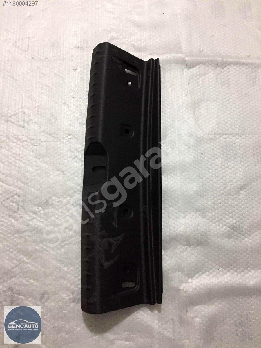 BMW F20 ARKA PANEL İÇ BAKALİTİ SÖKME ORJİNAL OEM 7221871