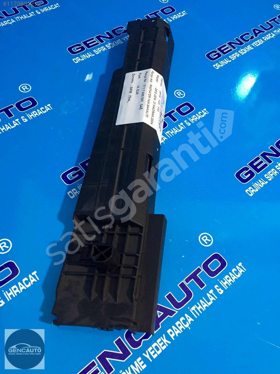 BMW F20 F30 RADYATÖR YAN BAKALİT SAĞ SIFIR İTHAL OEM 17117600537
