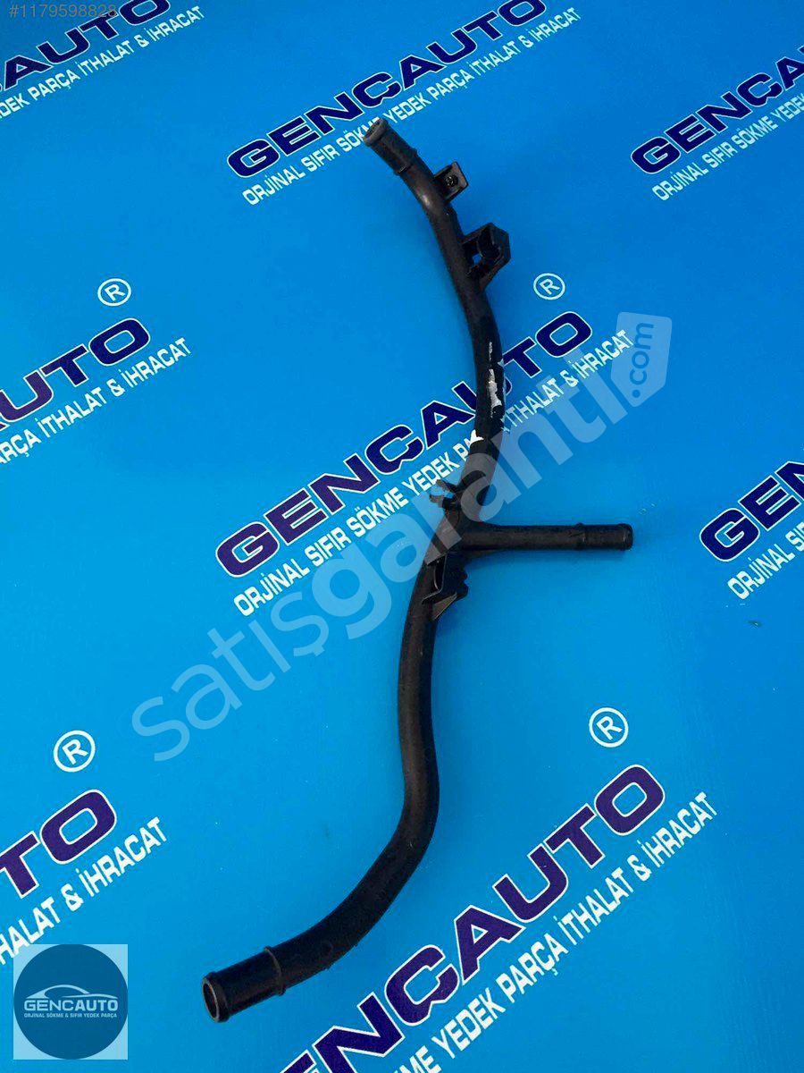 SEAT LEON RADYATÖR SU BORUSU SÖKME ORJİNAL OEM 04E121070
