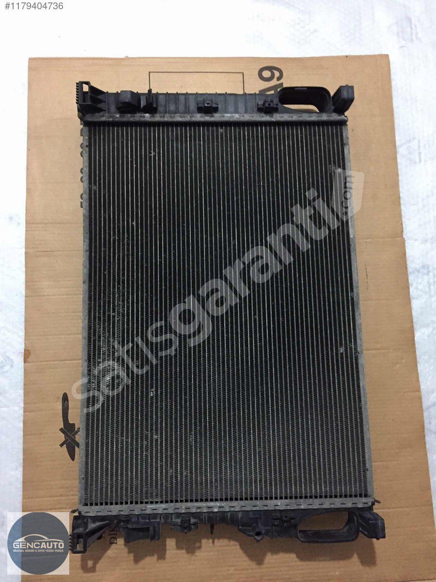 MERCEDES W219 CLS E SU RADYATÖRÜ SÖKME ORJİNAL OEM A2115001302