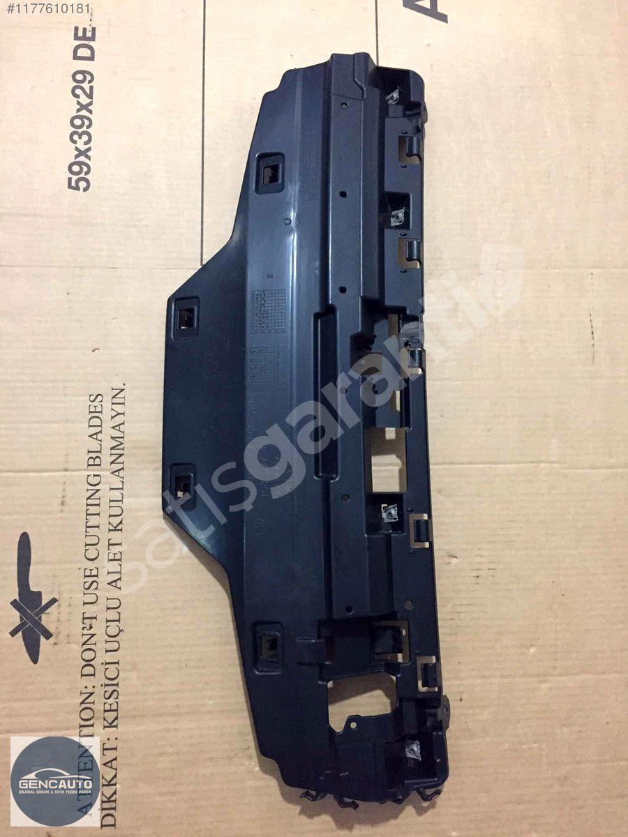 BMW F30 ARKA TAMPON ALT BAKALİTİ SÖKME ORJİNAL OEM 51127256921