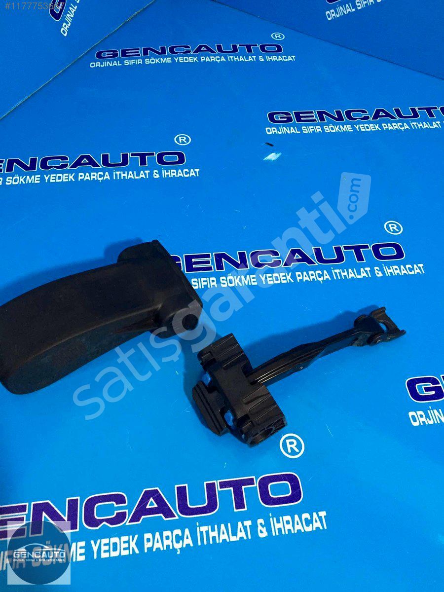 AUDİ Q7 KAPI GERGİSİ ARKA SÖKME ORJİNAL OEM 4M0839249
