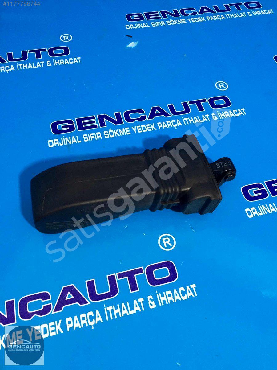 AUDİ A5 A7 KAPI GERGİSİ ÖN SÖKME ORJİNAL OEM 8T8837267 A