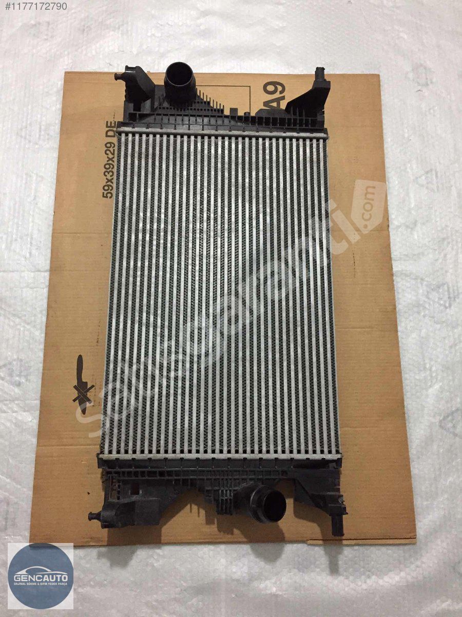 MERCEDES W118 W177 W247 İNTERKOL RADYATÖRÜ SÖKME ORJ A2475006100