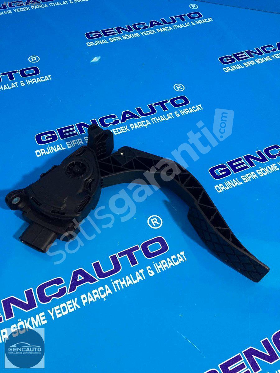 AUDİ A4 A5 A6 GAZ PEDALI SIFIR ORJİNAL OEM 8K1723523