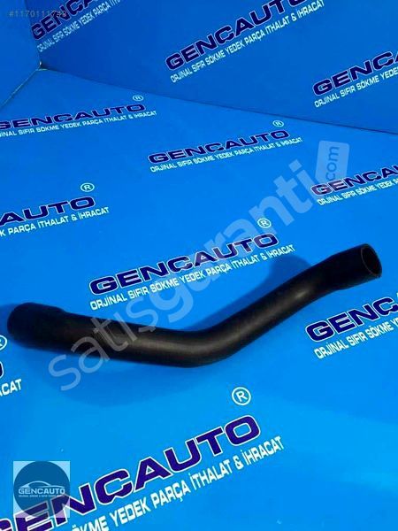MERCEDES W117 CLA RADYATÖR SU HORTUMU SIFIR İTH OEM A2465010182