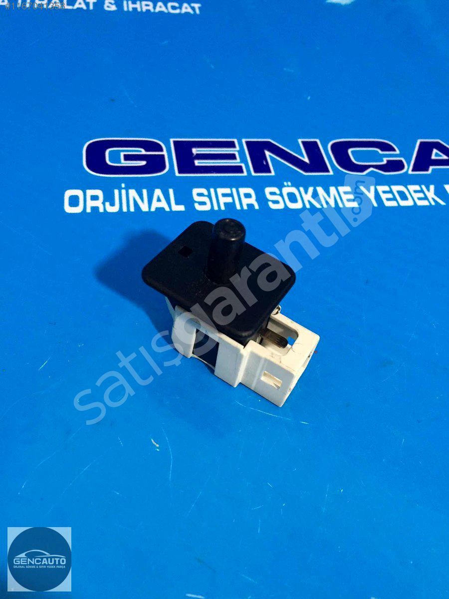 MERCEDES W204 W219 KAPI SİVİCİ SÖKME ORJİNAL OEM A2028209410