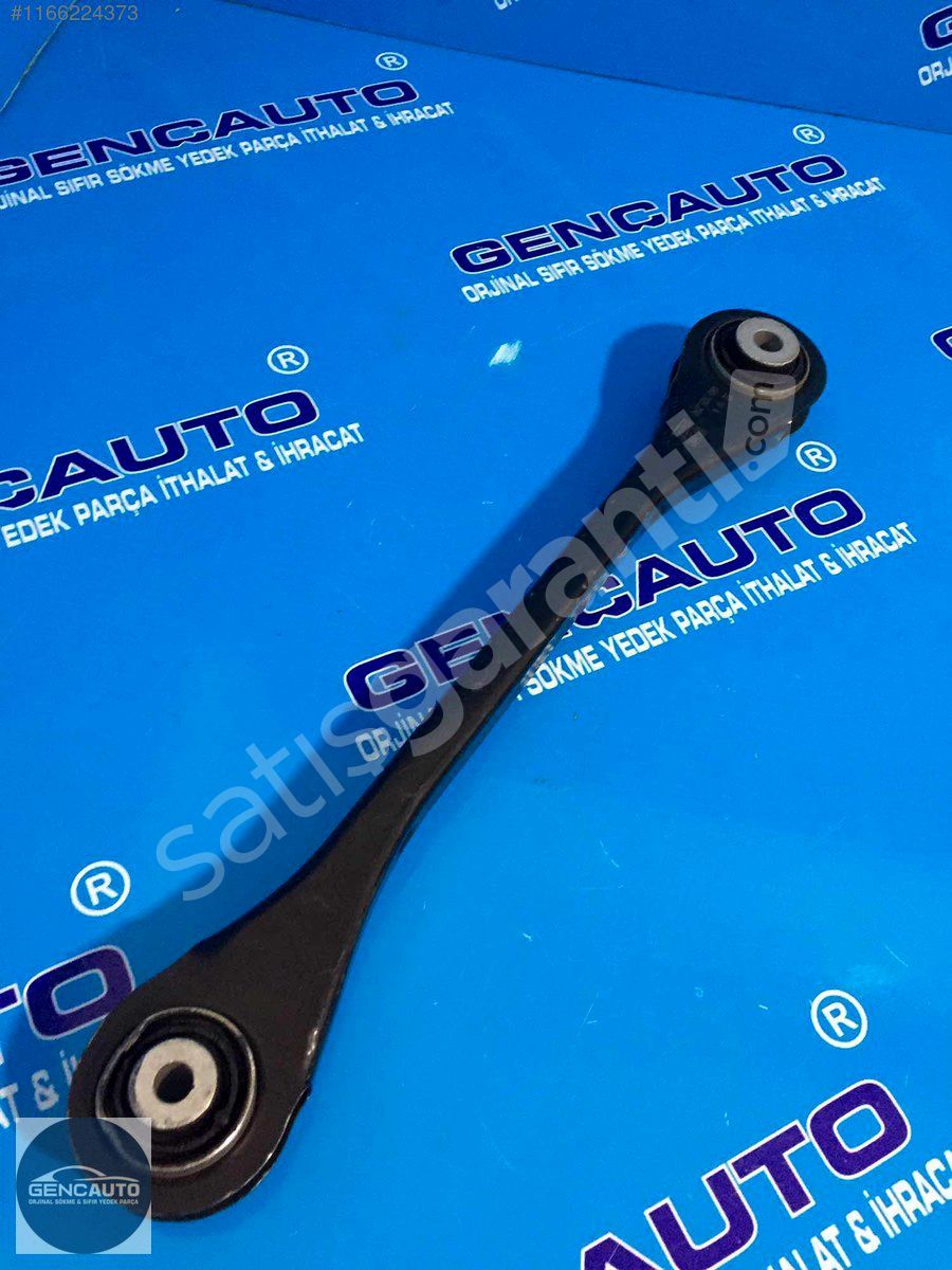 AUDİ A4 A5 A8 SAĞ ARKA ALT SALINCAK SÖKME ORJİNAL OEM 4N0505292