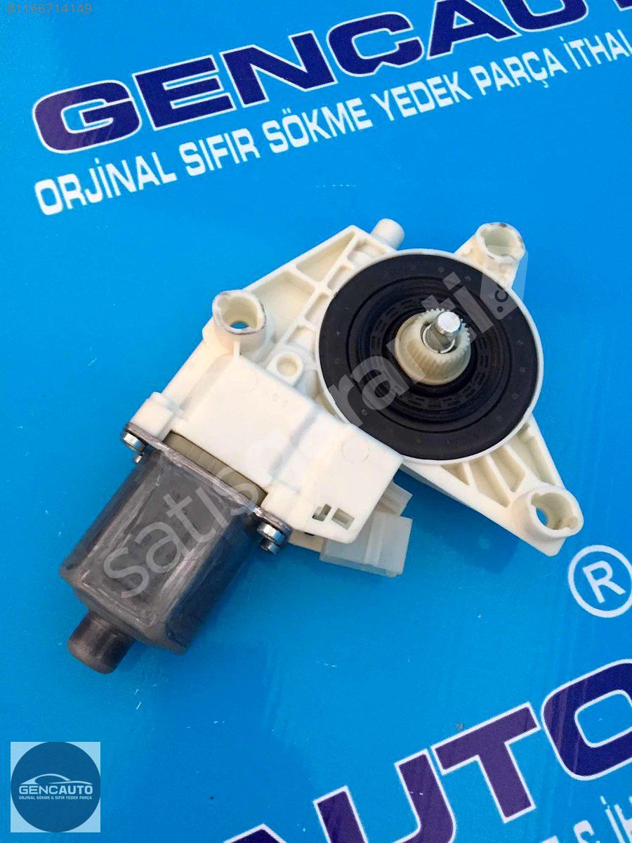 MERCEDES W204 CAM KALDIRMA MOTORU SÖKME ORJİNAL OEM A2048200242