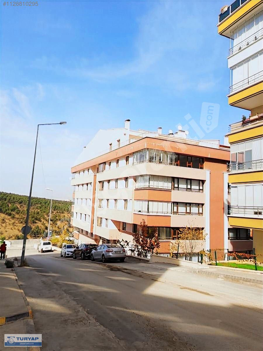 TURYAP'TAN AKPINARDA MANZARALI - TERASLI SATILIK 2+1 DAİRE!