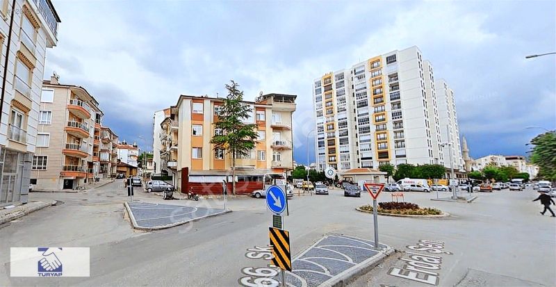 Ana cadde üzeri tabela değeri yüksek satılık dükkan