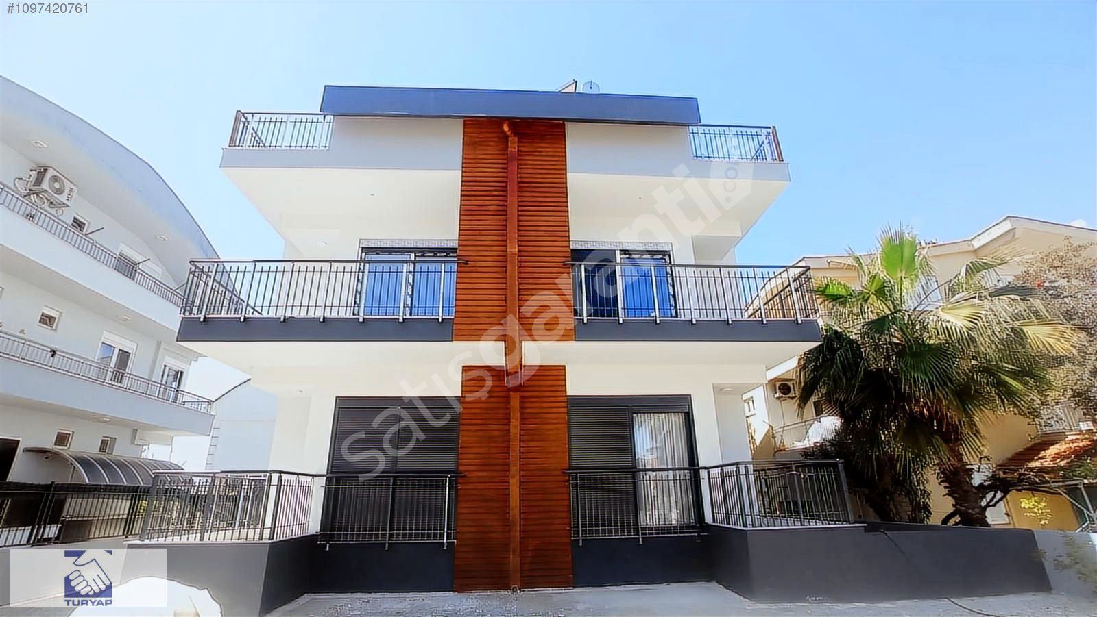 Side satılık 1+1 sıfır merkezi konumda denize yakın