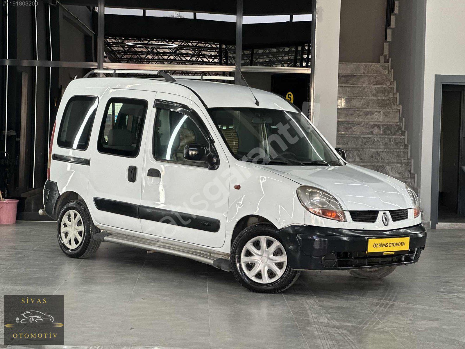 YENİ MUAYENELİ-ORJİNAL 189.000 KM KANGO