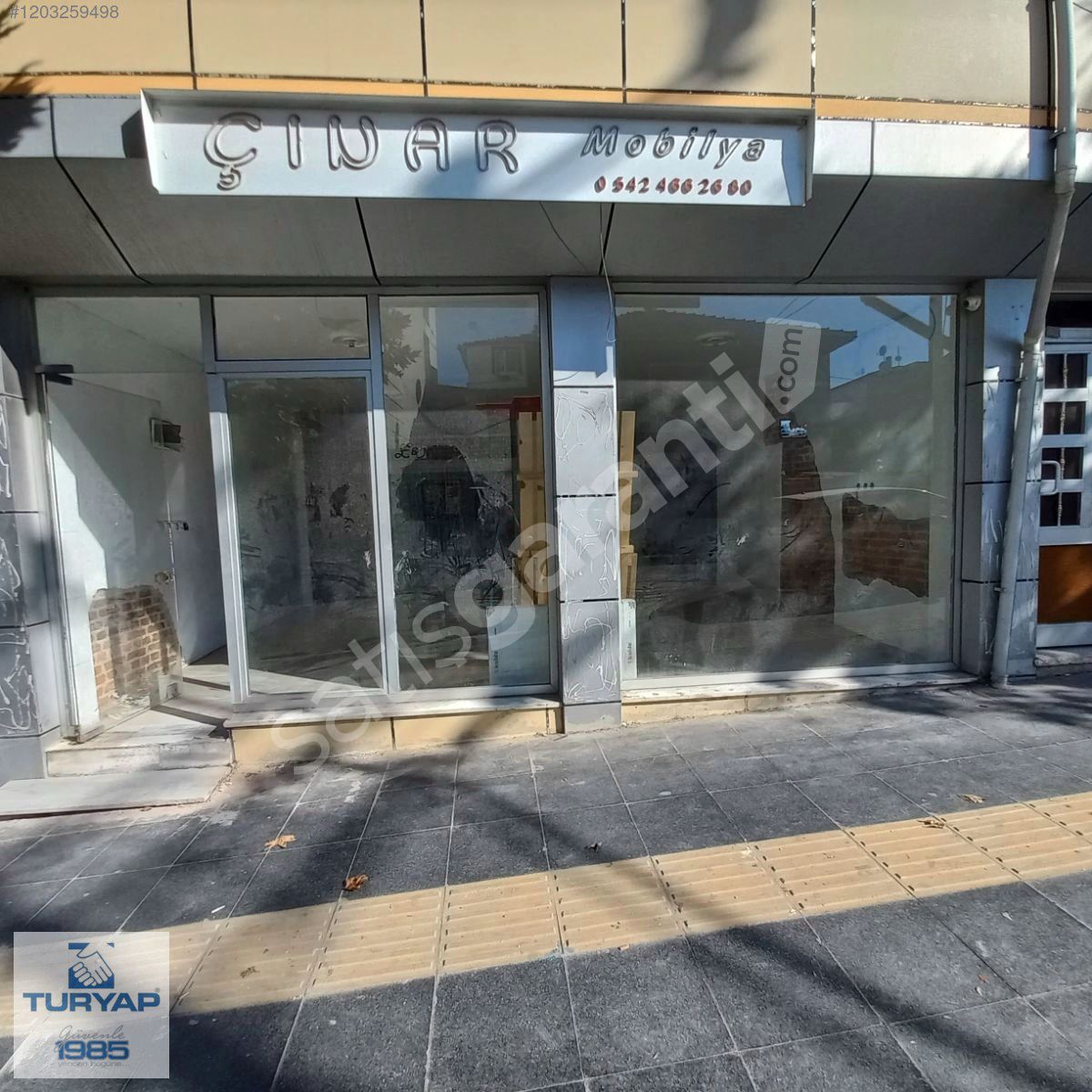 YALOVA MERKEZDE KİRALIK DÜKKAN