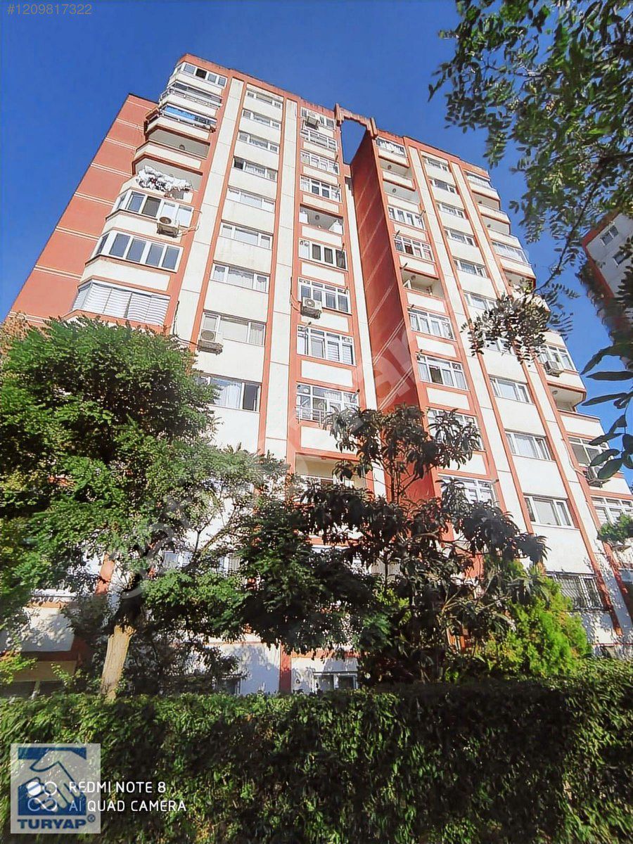 BAŞAKŞEHİR 4.ETAP 1.KISIM'da SATILIK 3+1 DAİRE.