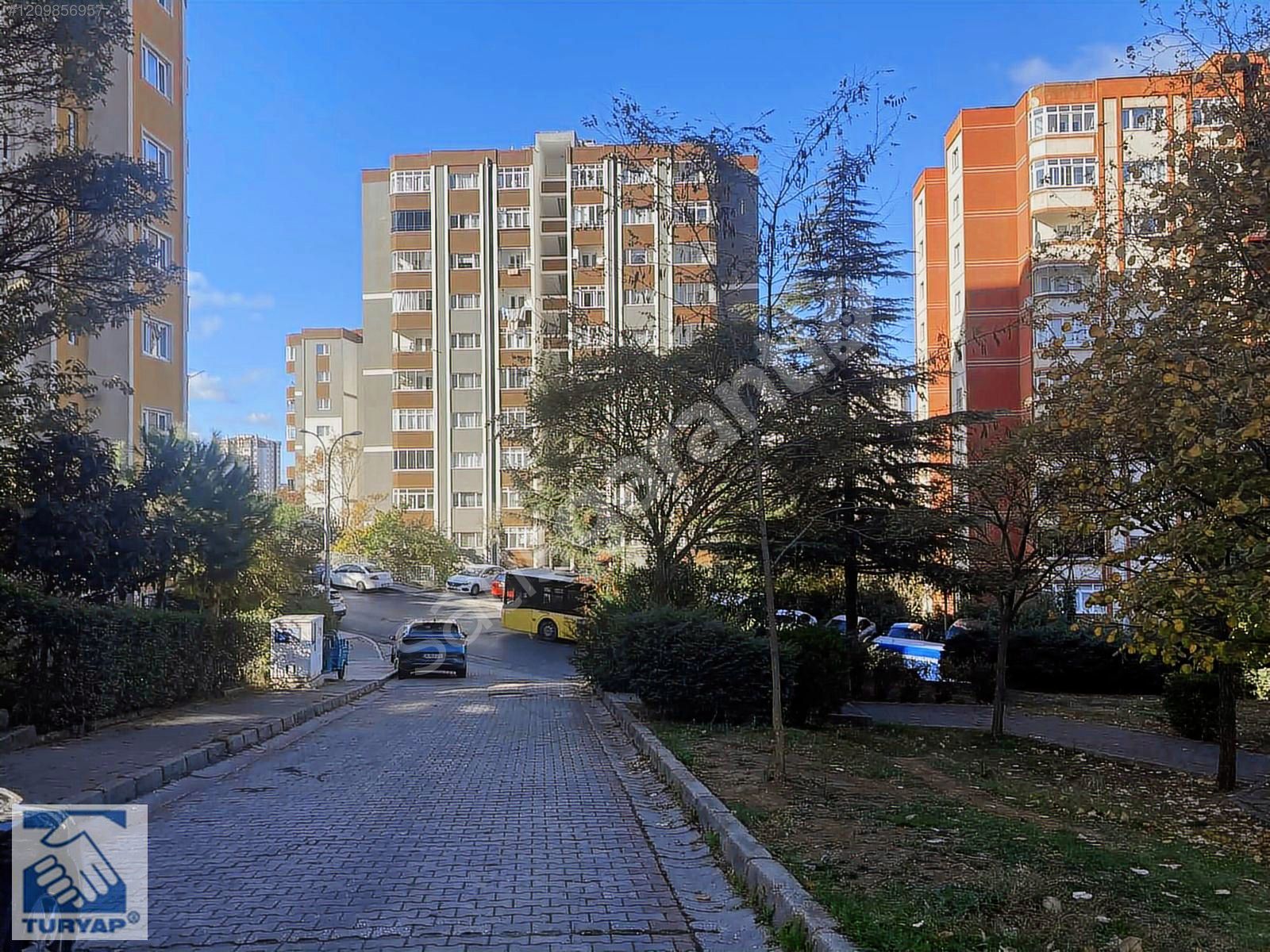 BAŞAKŞEHİR 4. ETAP .1KISIM ARA KAT TADİLATLI KİRALIK (2+1)