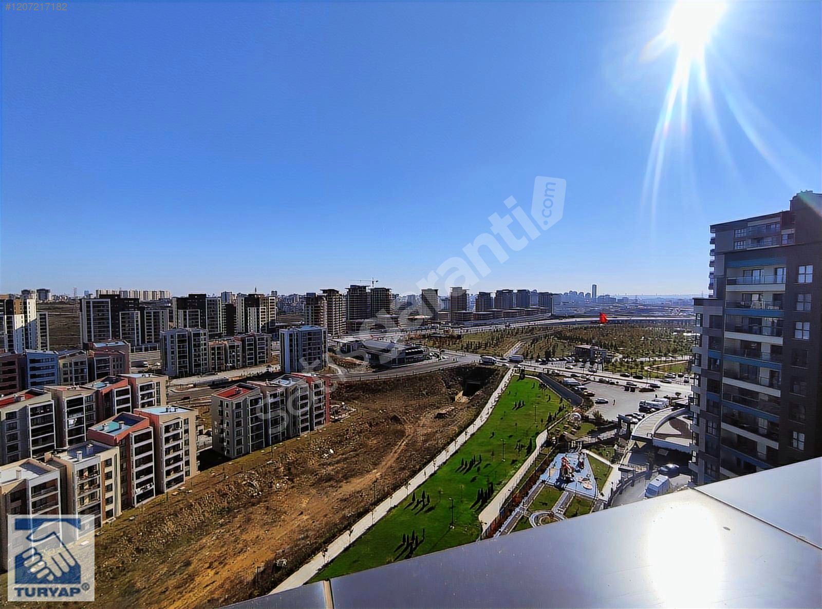BAŞAKŞEHİR PARK MAVERA 3 SİTESİ SATILIK 2+1 TERASLI (1+1) DAİRE