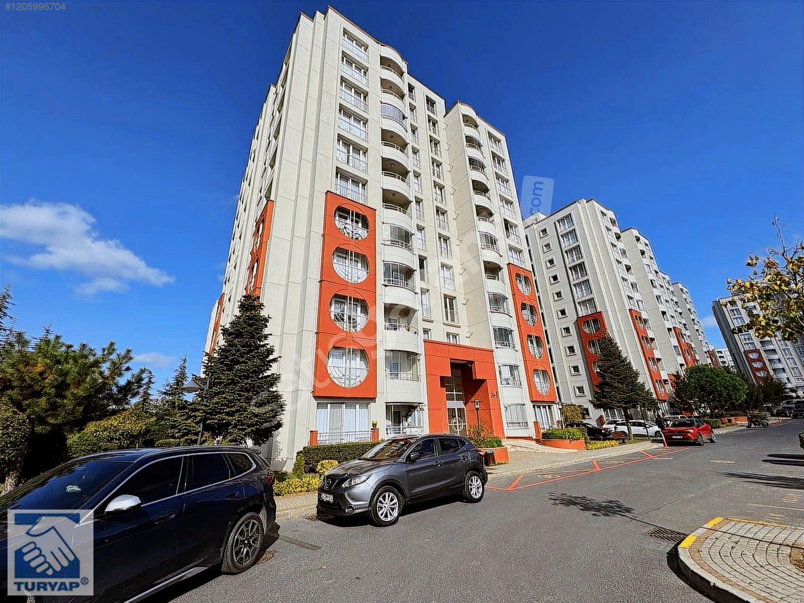 BAŞAKŞEHİR OYAKKENT 1.ETAP'ta SATILIK 3+1 BOŞŞŞ!!! DAİRE.