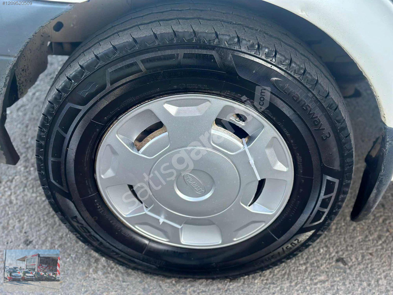 TİMUR OTOMOTİV DEN FORD TRANSIT 12 KİŞİLİK MÜNÜBÜS