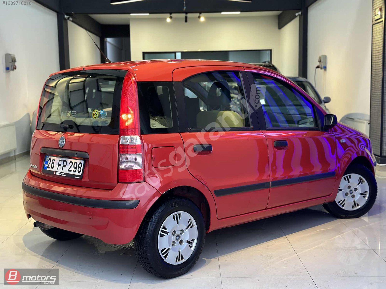 73 BİN KM OTOMATİK VİTES DEĞİŞENSİZ 1 PARÇA BOYALI PANDA
