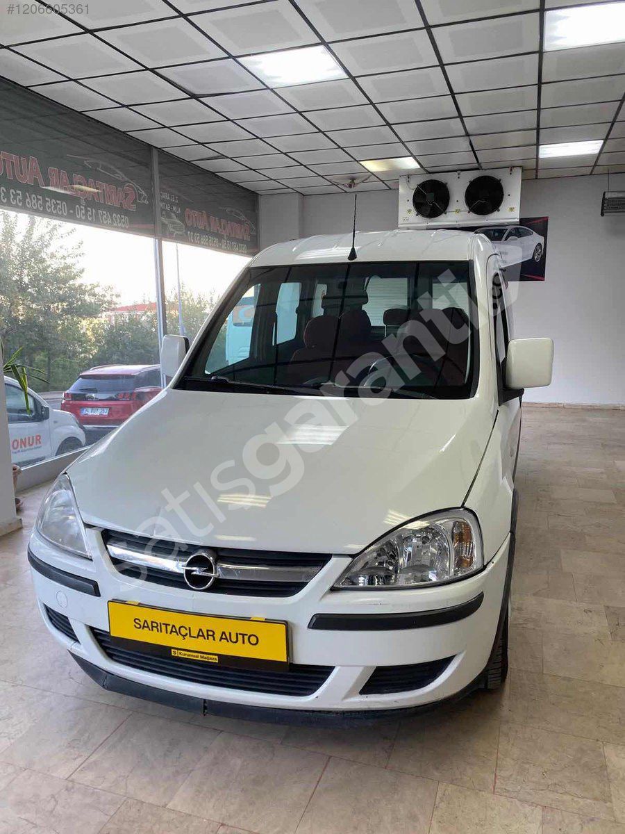 SARITAÇLARDAN OPEL COMBO 2006 MODEL