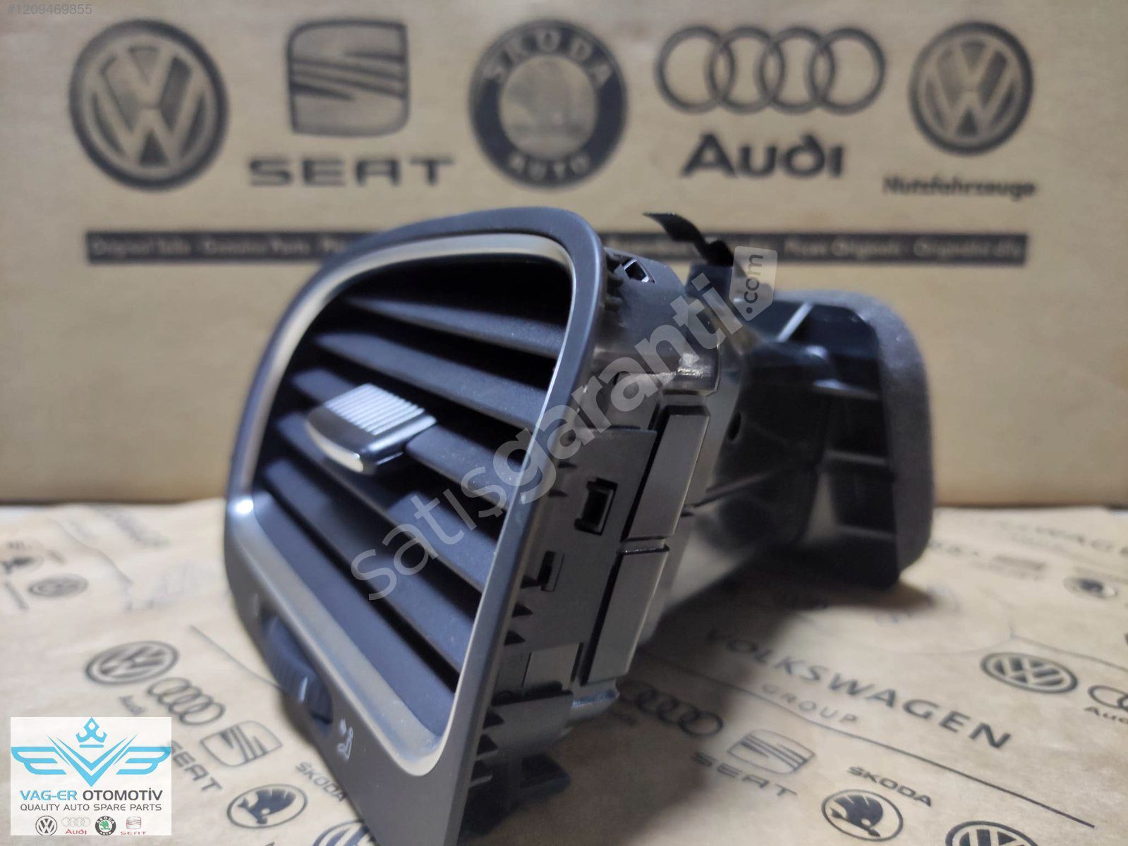 VW GOLF 6 ÖN SOL KALORİFER ÜFLEMESİ IZGARASI MAFSALI 5K0819703