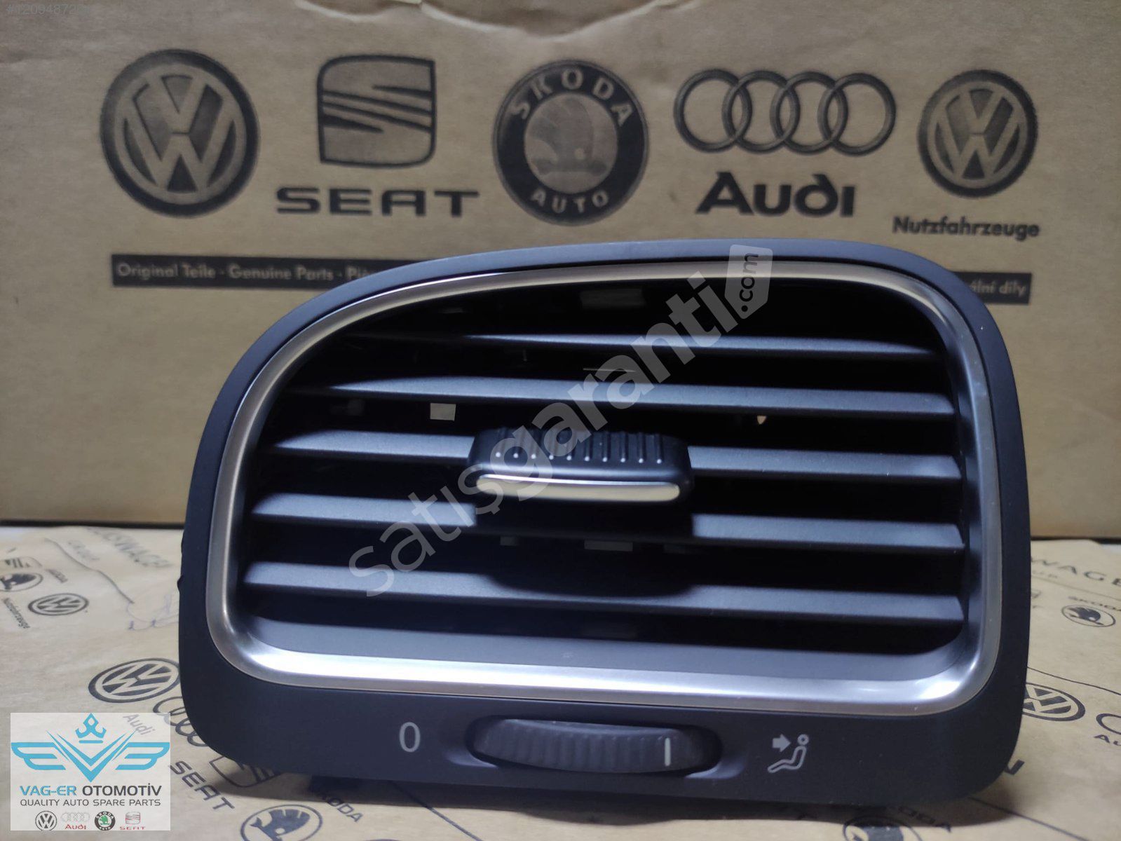 VW GOLF 6 ÖN SOL TORPİDO HAVALANDIRMA IZGARASI 5KD819703