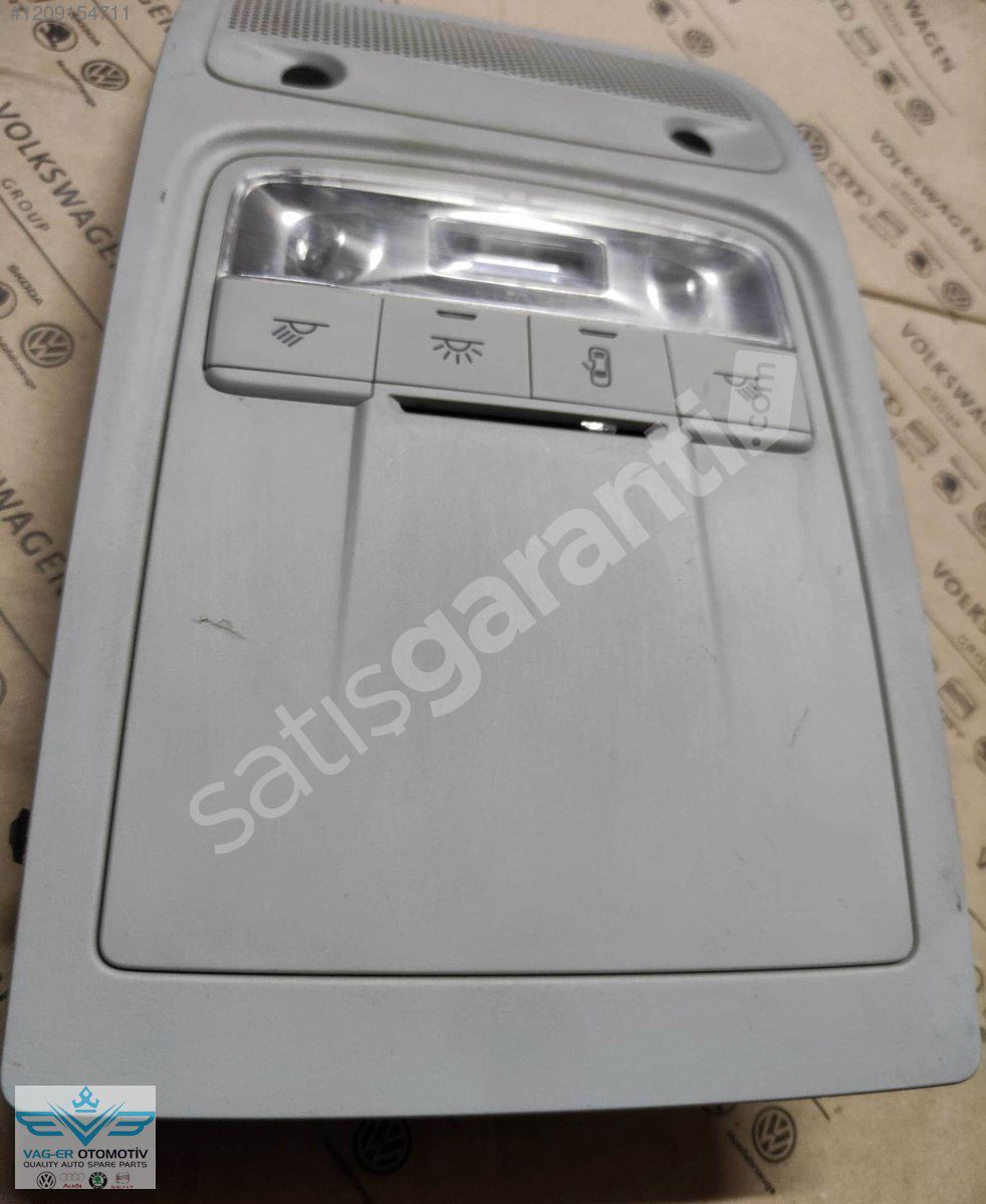 AUDİ Q3 ÖN TAVAN OKUMA AYDINLATMASI IŞIĞI LAMBASI 8X0947135AG