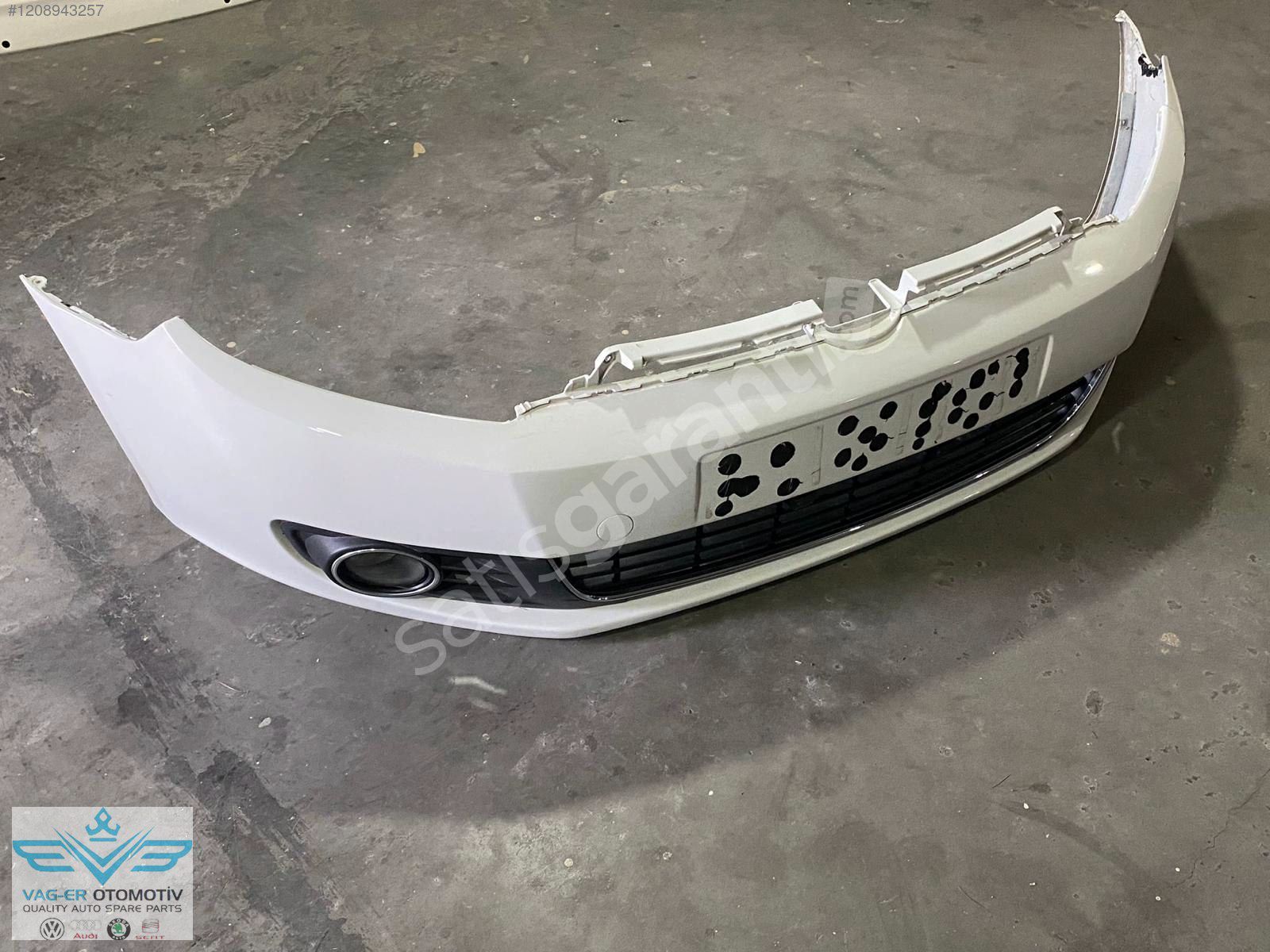 VW GOLF 6 2012 ÖN TAMPON SİS KAPAĞI SİS FARI FULL SET 5K0807221