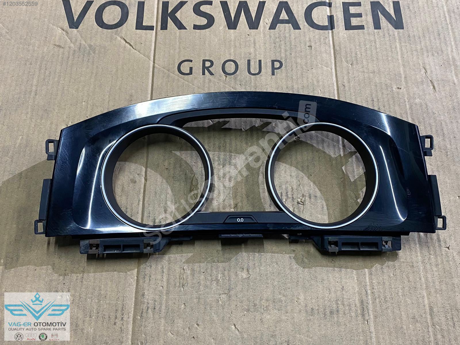 VW GOLF 7 2013-2016 KM SAATİ ÇERÇEVESİ ÇERÇEVE 5G0857059 SYH