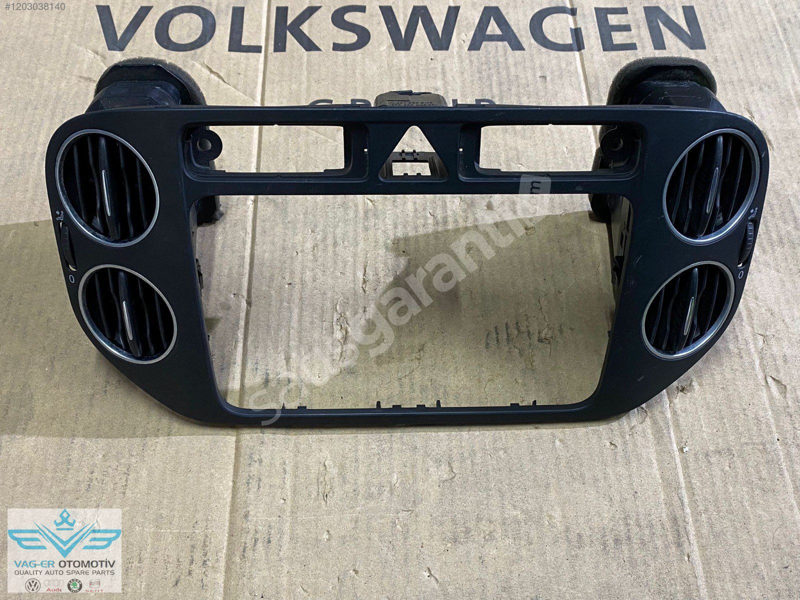 VW TİGUAN 2008-2015 ÖN ORTA HAVALANDIRMA IZGARASI SYH 5M0858071K