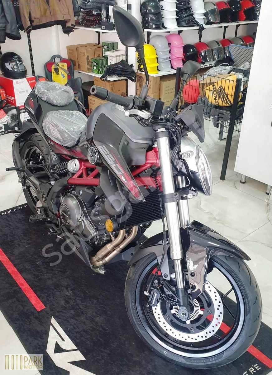 MOTOPARK MOTOR'DAN QJ MOTOR SRK250
