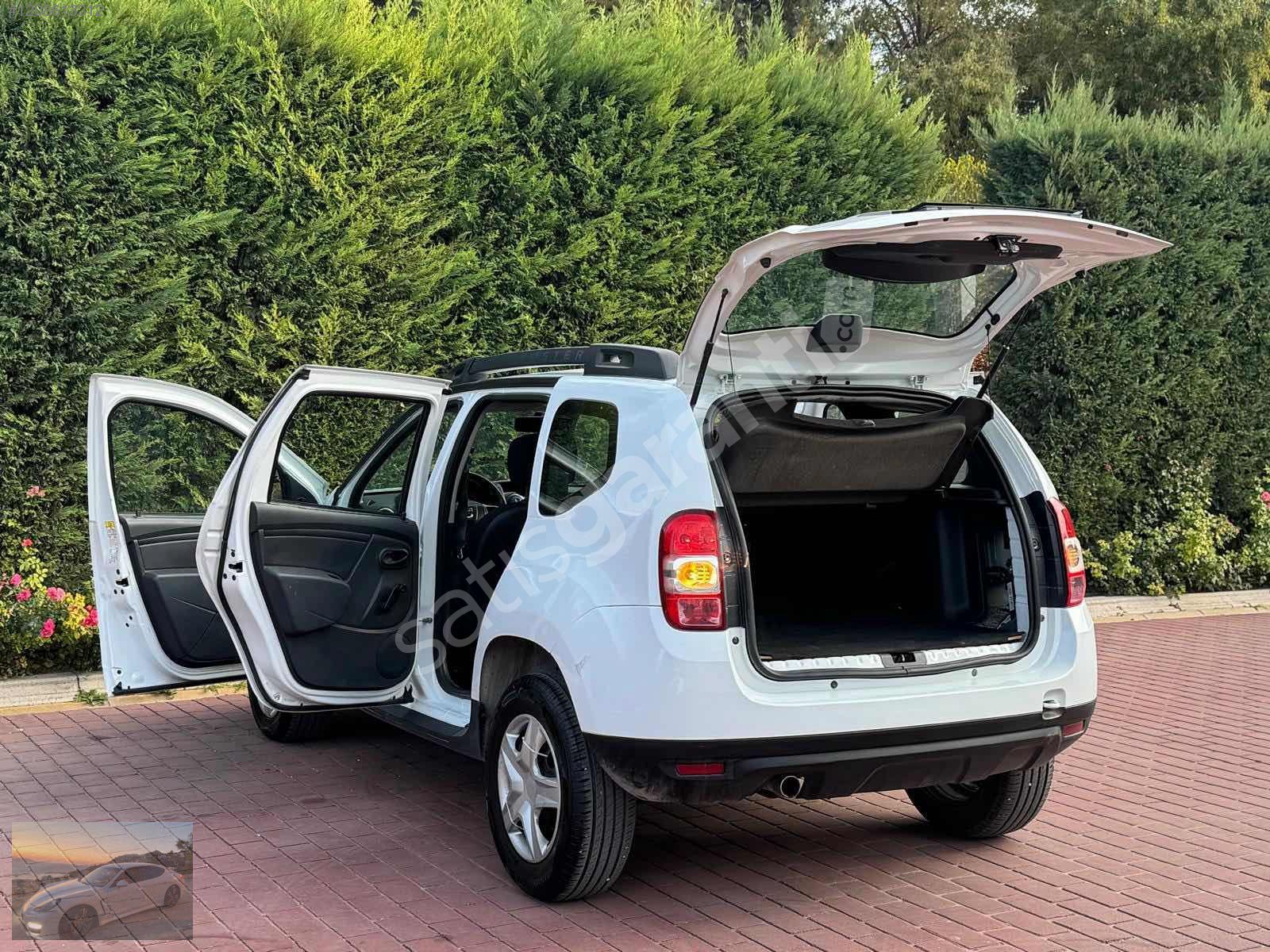 YAKARLAR'DAN~4x4~KAYITSIZ~DUSTER~TAKASA AÇIK