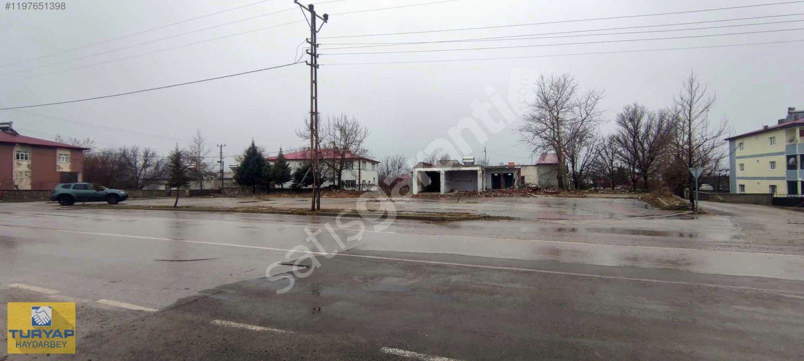 HAYDARBEY TURYAPTA EKİNÖZÜNDE ANAYOL KENARI PETROL İMARLI ARSA