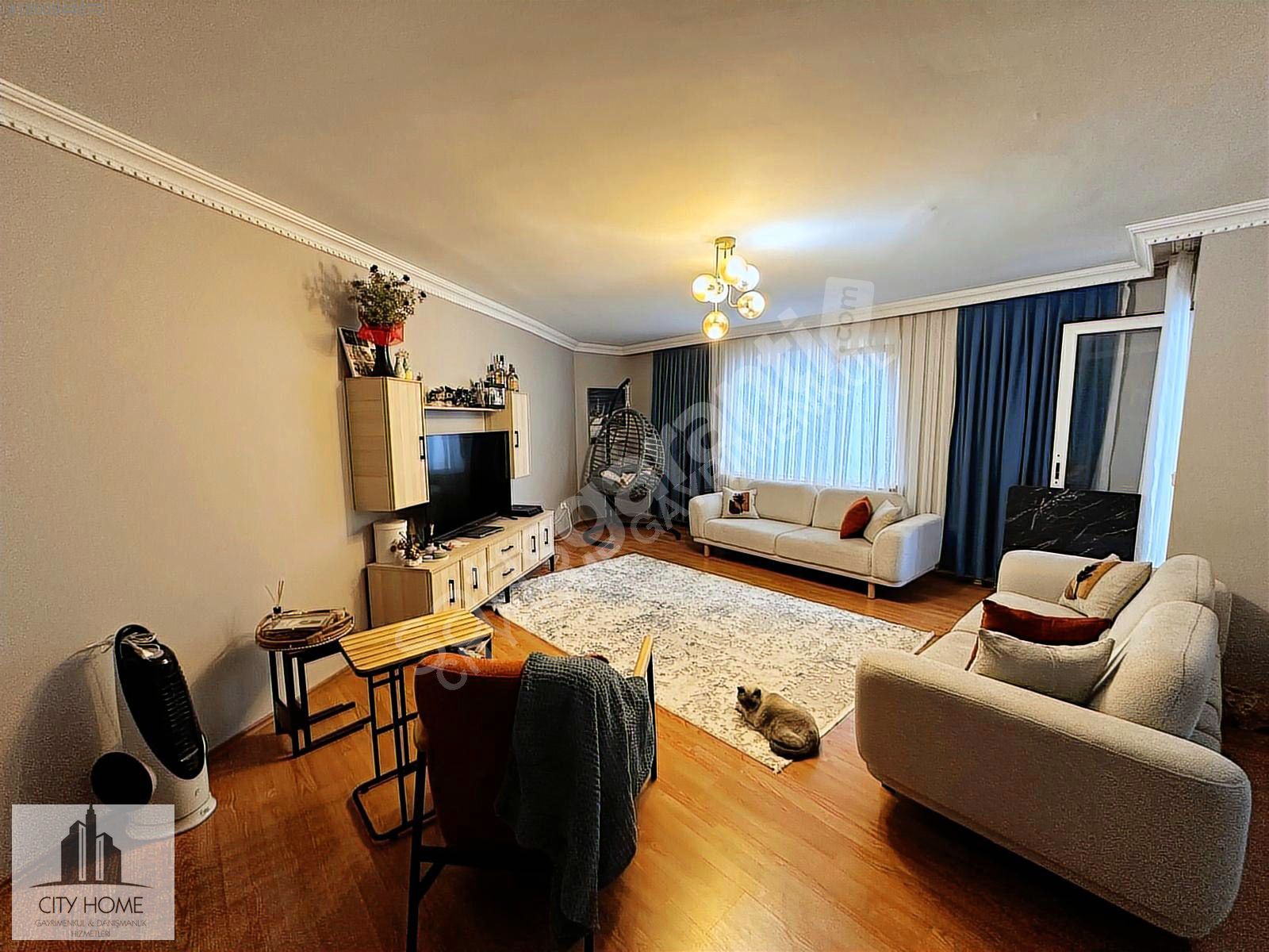 VMS SİTESİ İÇİNDE KAPALI OTOPARKLI ARAKAT 2+1