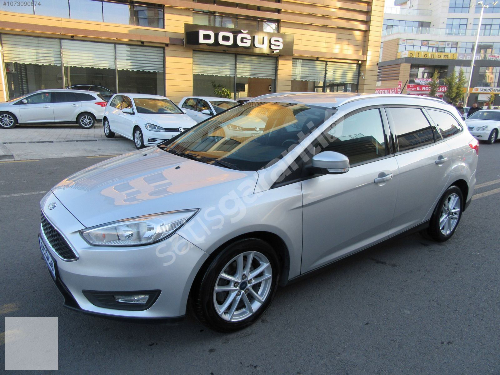 DOĞUŞDAN 2017 FOCUS 1.5 TDCI SW OTOMATİK +TAMAMINA KREDİ İMKANI+
