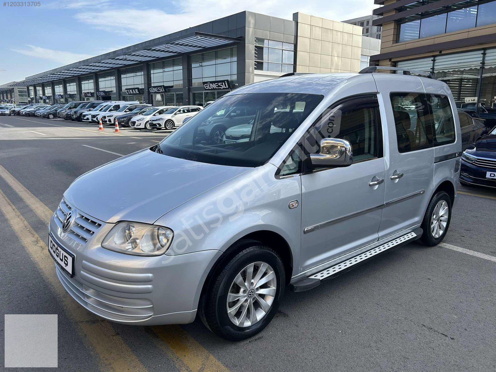 DOĞUŞ'DAN 2009 VW CADDY 1.9 TDI COMFORTLİNE DSG
