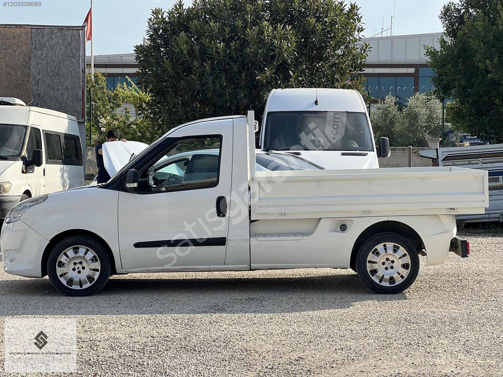SUNGUROĞLU GARAGE'DEN 2013 MODEL FİAT PRATİCO 1.3 MULTİJET